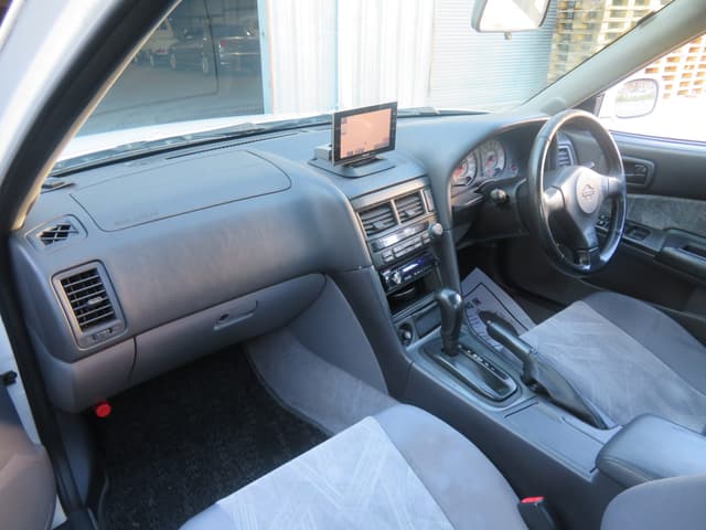2000 Nissan Skyline JDM car for sale — photo 21 of 25