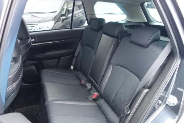 2011 Subaru Legacy JDM car for sale — photo 17 of 25
