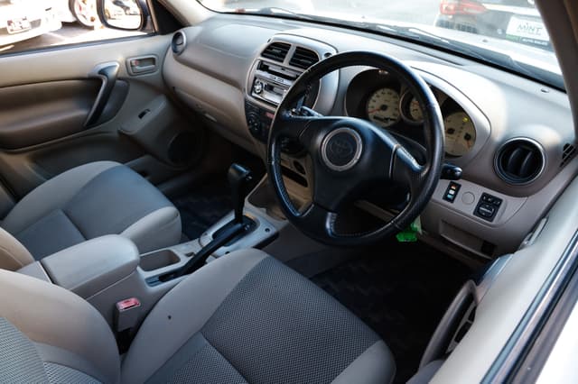 2000 Toyota RAV4 JDM car for sale — photo 5 of 25