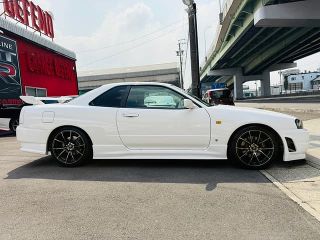 1999 Nissan Skyline JDM car for sale — photo 13 of 25