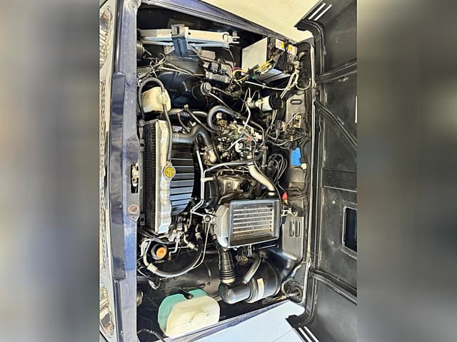1992 Suzuki Jimny JDM car for sale — photo 21 of 25
