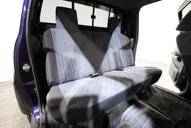 1998 Toyota Hilux JDM car for sale — photo 19 of 25