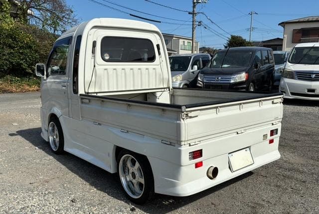 2003 Daihatsu Hijet JDM car for sale — photo 16 of 24