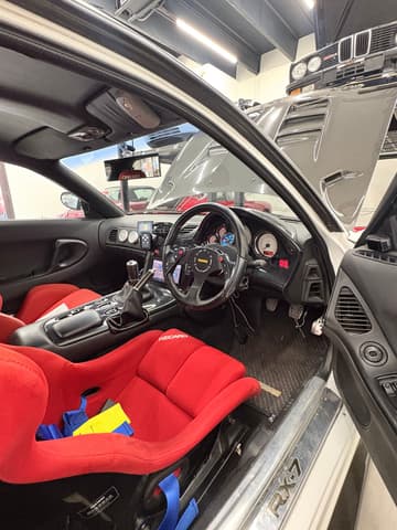 1995 Mazda RX-7 JDM car for sale — photo 17 of 21