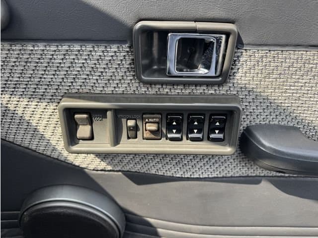 1986 Toyota Land Cruiser JDM car for sale — photo 7 of 25
