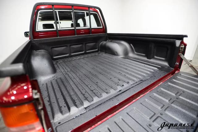 1990 Toyota Hilux JDM car for sale — photo 23 of 25