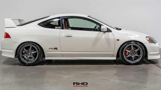 2001 Honda Integra JDM car for sale — photo 8 of 23