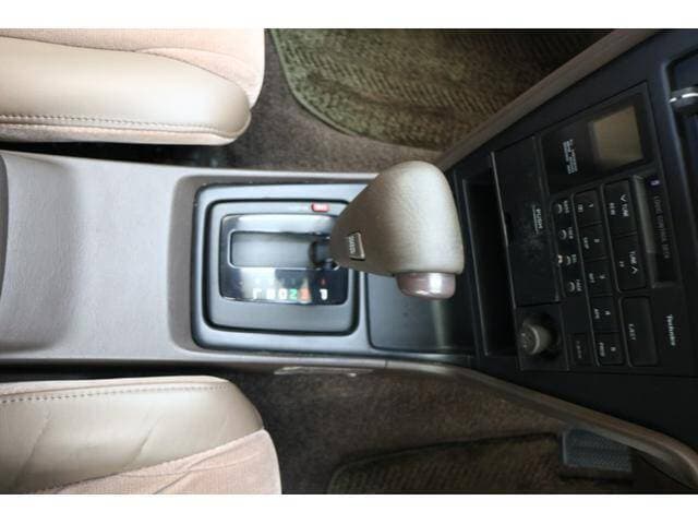 1990 Toyota Cresta JDM car for sale — photo 10 of 18