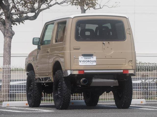 1997 Suzuki Jimny JDM car for sale — photo 6 of 20
