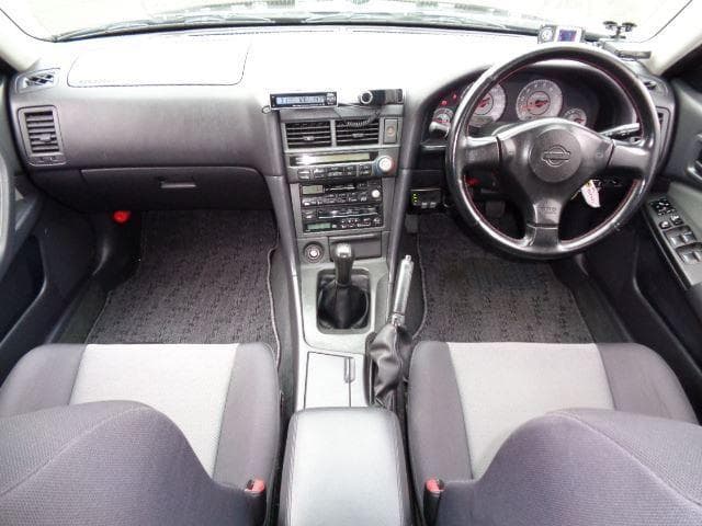 1999 Nissan Skyline JDM car for sale — photo 9 of 20