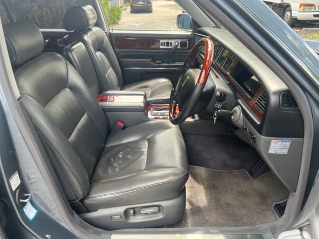 1999 Toyota Century JDM car for sale — photo 10 of 21