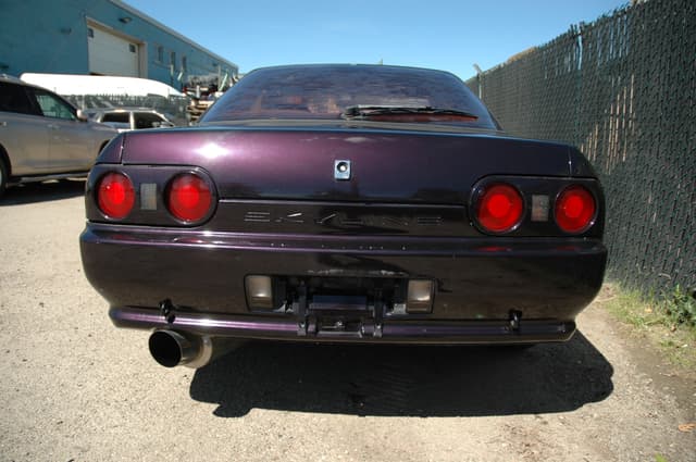 Nissan Skyline JDM car for sale — photo 5 of 11
