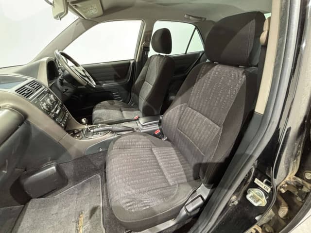 2000 Toyota Altezza JDM car for sale — photo 12 of 25