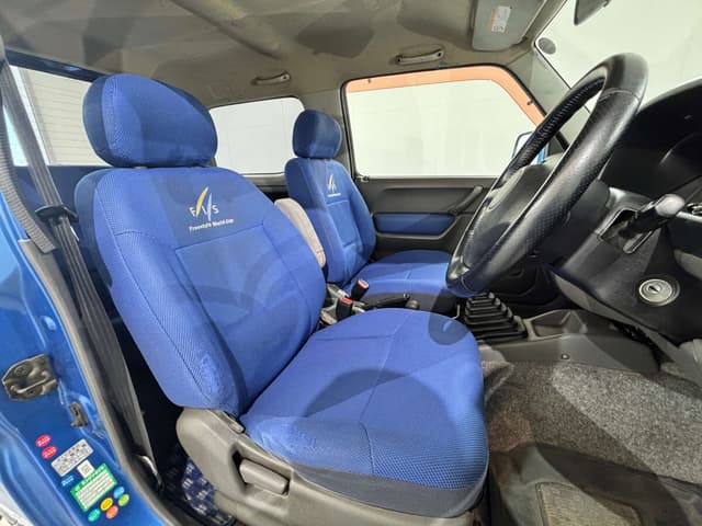 2001 Suzuki Jimny JDM car for sale — photo 11 of 25
