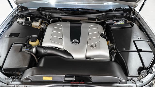 2001 Toyota Celsior JDM car for sale — photo 25 of 25