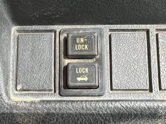 1996 Mazda Scrum JDM car for sale — photo 15 of 25