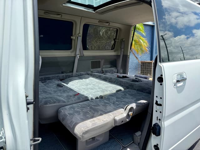 1999 Honda Stepwagon JDM car for sale — photo 23 of 25