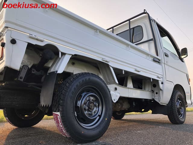 1998 Daihatsu Hijet JDM car for sale — photo 6 of 21