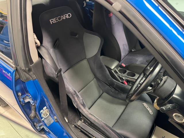 2004 Subaru Impreza JDM car for sale — photo 14 of 18