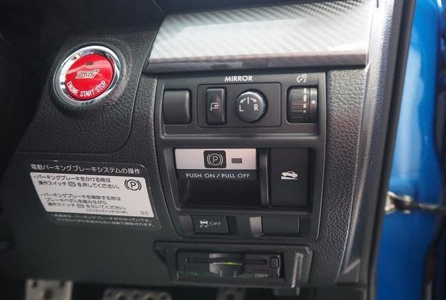 2010 Subaru Legacy JDM car for sale — photo 18 of 25