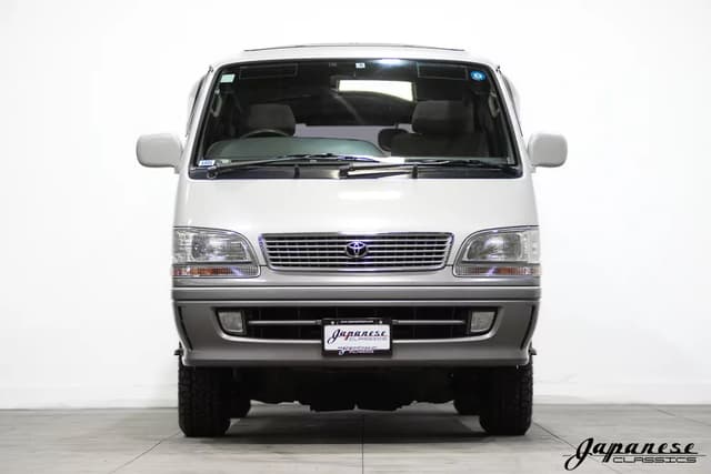 1997 Toyota HiAce JDM car for sale — photo 2 of 25
