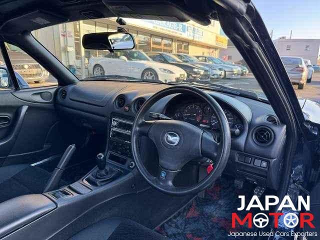 1998 Mazda Roadster (Eunos Roadster / MX-5) JDM car for sale — photo 6 of 10