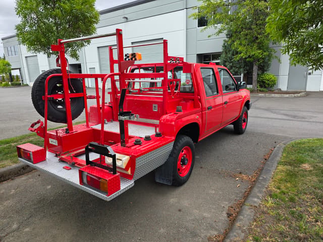 1988 Nissan Truck JDM car for sale — photo 6 of 11