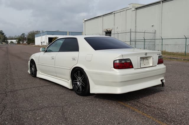 2000 Toyota Chaser JDM car for sale — photo 10 of 21