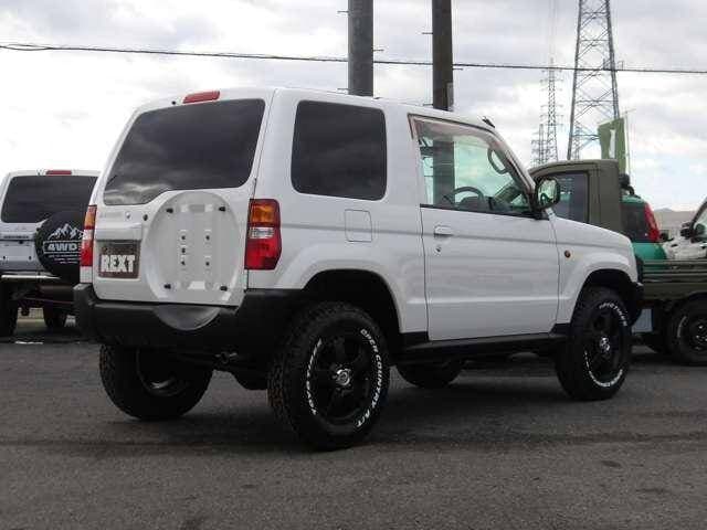 2001 Mitsubishi Pajero Mini JDM car for sale — photo 7 of 20