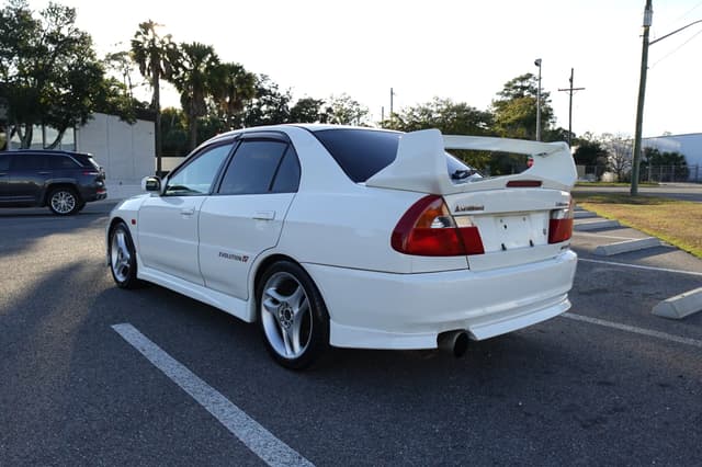 1996 Mitsubishi Lancer Evolution JDM car for sale — photo 8 of 18
