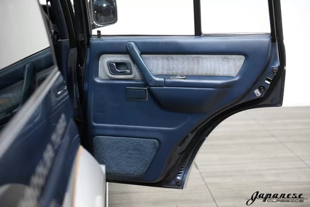 1991 Mitsubishi Pajero JDM car for sale — photo 23 of 25