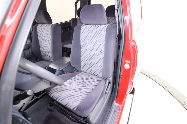 1998 Toyota Land Cruiser Prado JDM car for sale — photo 17 of 25