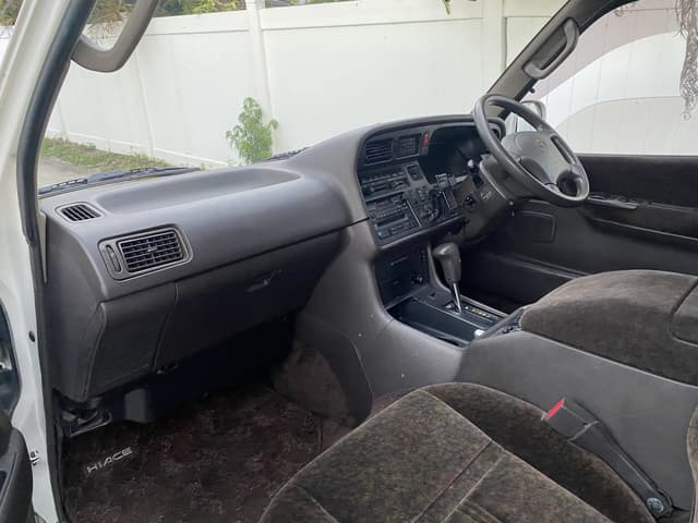 1994 Toyota HiAce JDM car for sale — photo 14 of 19