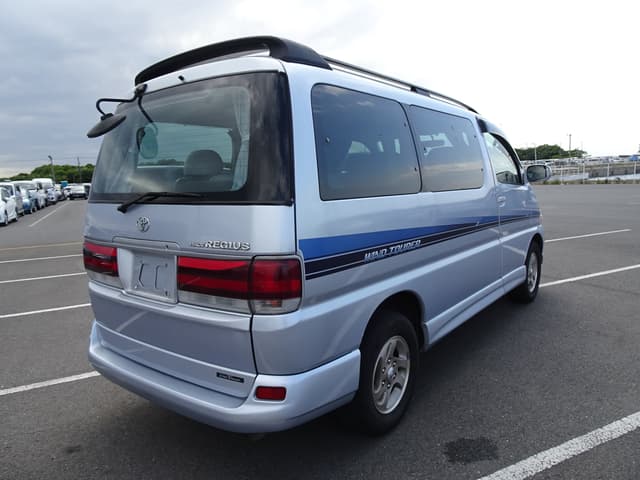 1999 Toyota Regius JDM car for sale — photo 5 of 25