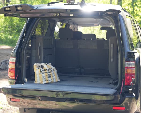 1998 Toyota Land Cruiser JDM car for sale — photo 8 of 13
