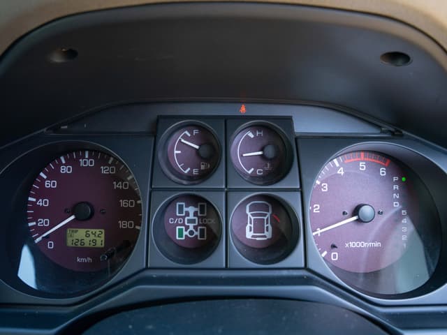 2001 Mitsubishi Pajero JDM car for sale — photo 16 of 18