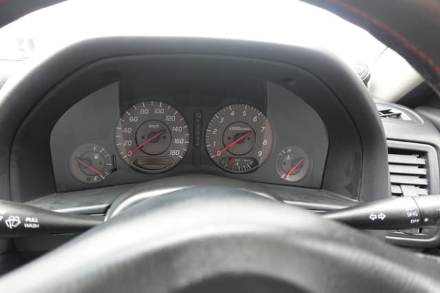 1998 Nissan Skyline JDM car for sale — photo 8 of 15