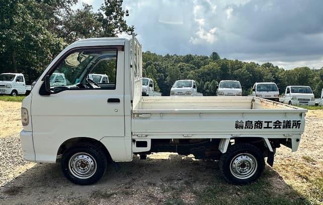 2000 Daihatsu Hijet JDM car for sale — photo 8 of 16