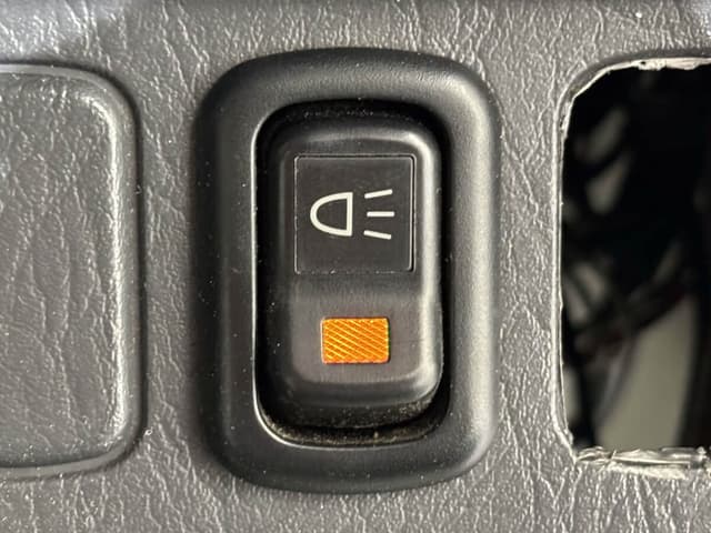2000 Daihatsu Hijet JDM car for sale — photo 13 of 25
