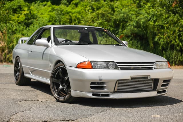 1991 Nissan Skyline JDM car for sale — photo 22 of 25