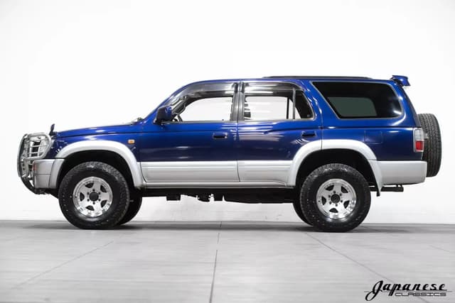 1996 Toyota Hilux JDM car for sale — photo 4 of 10