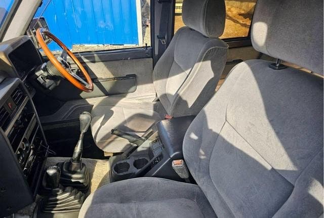 1990 Nissan Safari JDM car for sale — photo 16 of 25