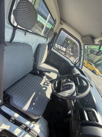 2000 Daihatsu Hijet JDM car for sale — photo 7 of 11