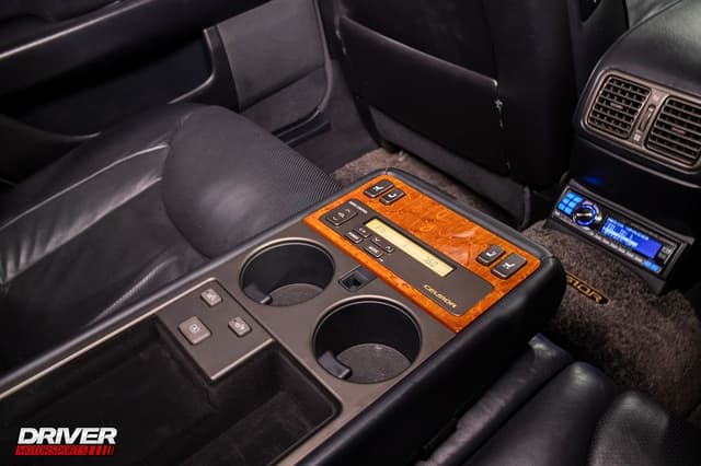 2001 Toyota Celsior JDM car for sale — photo 23 of 25