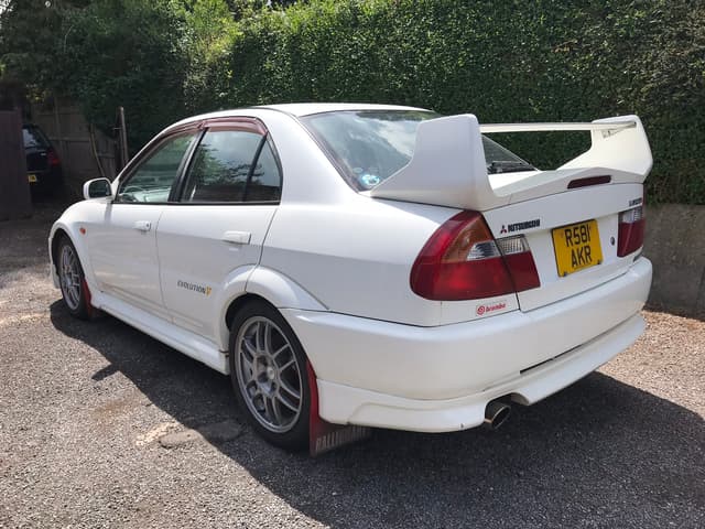 1998 Mitsubishi Lancer Evolution JDM car for sale — photo 5 of 24