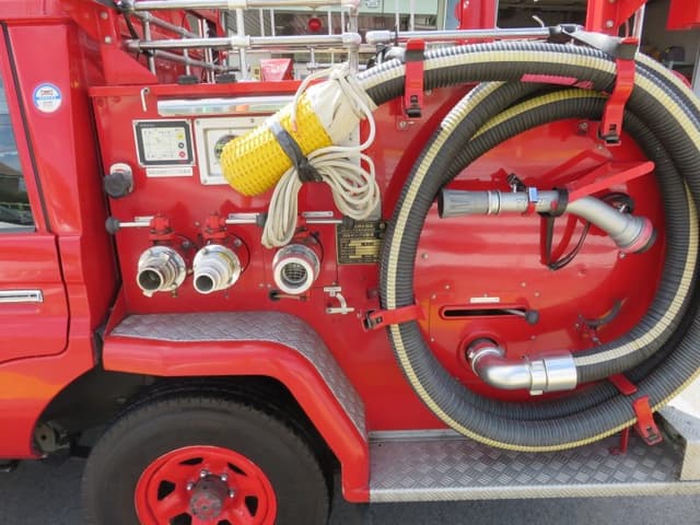 1997 Toyota Land Cruiser JDM car for sale — photo 6 of 14