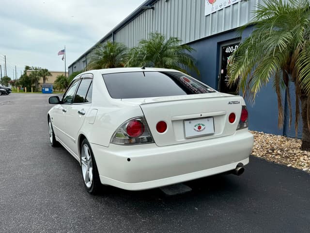 1999 Toyota Altezza JDM car for sale — photo 6 of 19