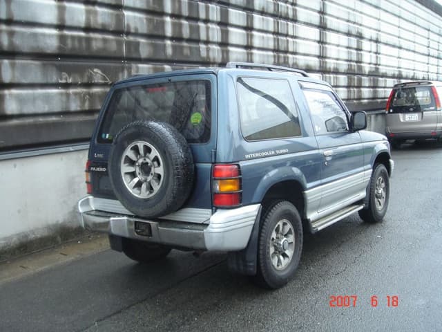 1991 Mitsubishi Pajero JDM car for sale — photo 4 of 5