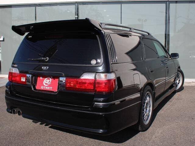 2000 Nissan Stagea JDM car for sale — photo 2 of 12