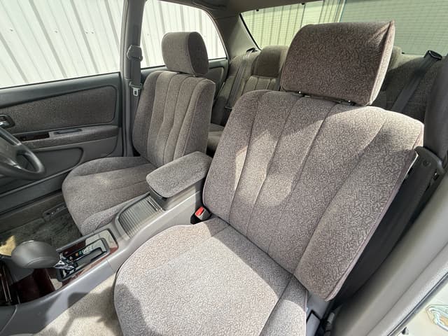1996 Toyota Mark II JDM car for sale — photo 12 of 21
